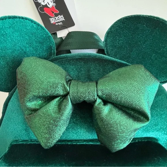 FINAL PRICE DROP! Bioworld Disney Minnie Mouse Green Velvet Mini Backpack NWT - Picture 11 of 14